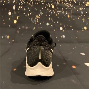 Nike Zoom Pegasus size 7